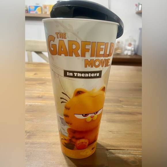 Garfield - Picture 6 of 12